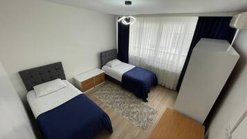 Rumah Klasik | 2 kamar tidur, setrika/meja setrika, dan Wi-Fi gratis