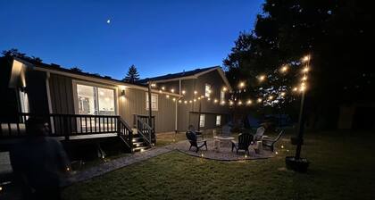 Finger Lakes ~ Firepit, Pet Friendly, Wine Country