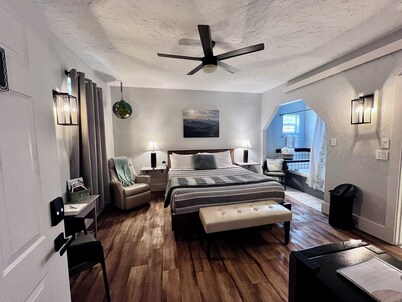 Suite101 "Steller Sea Eagle"