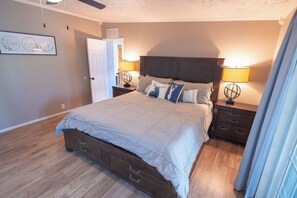 4 bedrooms, free WiFi, bed sheets