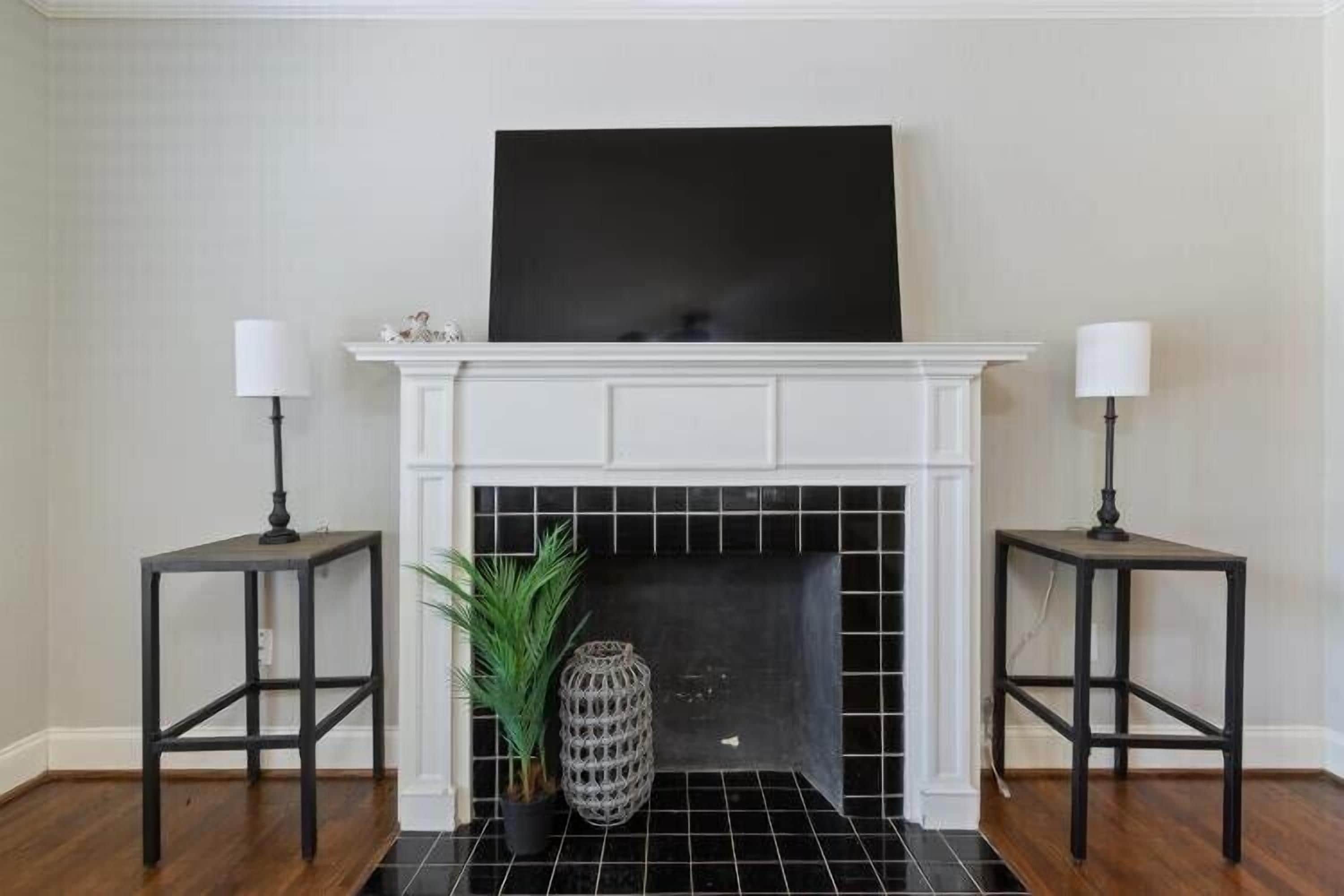 3 Schlafzimmer, Schreibtisch, Bügeleisen/Bügelbrett, Reisekinderbett