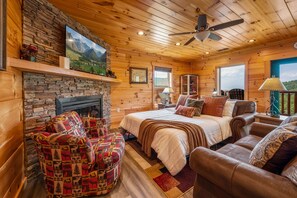 3 Schlafzimmer, Schreibtisch, Bügeleisen/Bügelbrett, Reisekinderbett