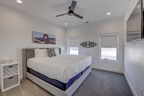 5 habitaciones, tabla de planchar con plancha y wifi gratis 