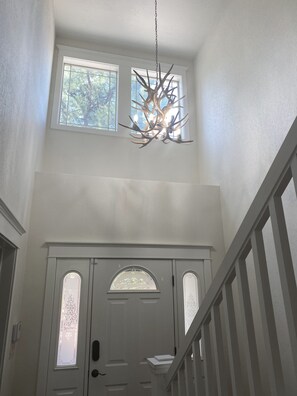 Interior - Bunk-Bed House Nestled in the Trees (Flagstaff)