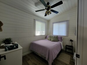 3 makuuhuonetta, ilmainen Wi-Fi, vuodevaatteet