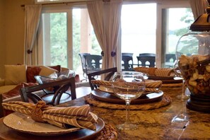 Dining - Mountain Luxury and Views Galore Near Palmer Lake (Larkspur)