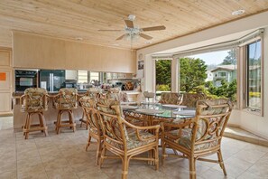 Dining - 2166 Sherwood Drive Marine Terrace (Cambria)
