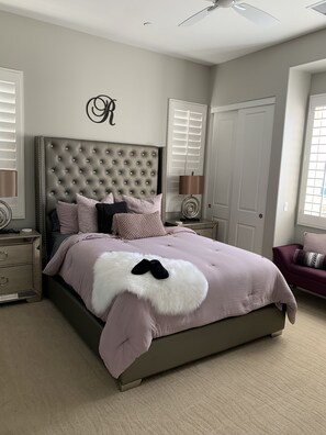 3 habitaciones, escritorio, tabla de planchar con plancha y wifi gratis 