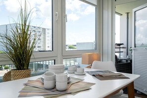 Unclassified image, 3 of 24, button