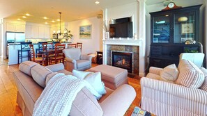 Télévision, cheminée