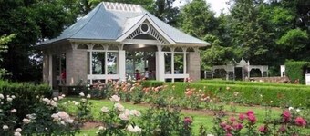 Cozy and completely updated The Farmhouse at Lanterman's Village