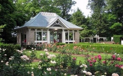 Cozy and updated The Farmhouse at Lanterman's Village