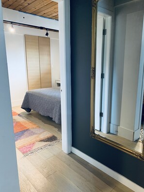 2 chambres, bureau, fer et planche à repasser, Wi-Fi gratuit