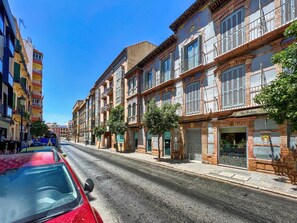 Exterior - H2M Victoria Malaga city center WiFi and Air Con (Málaga)