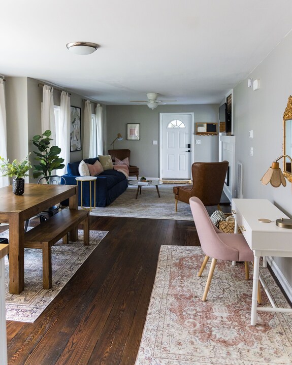 The Coliseum Cottage. 1 King/ 2 Queen Beds. Close To Coliseum And Colleges. - Greensboro, NC