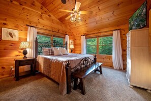 3 Schlafzimmer, Bügeleisen/Bügelbrett, WLAN, Bettwäsche