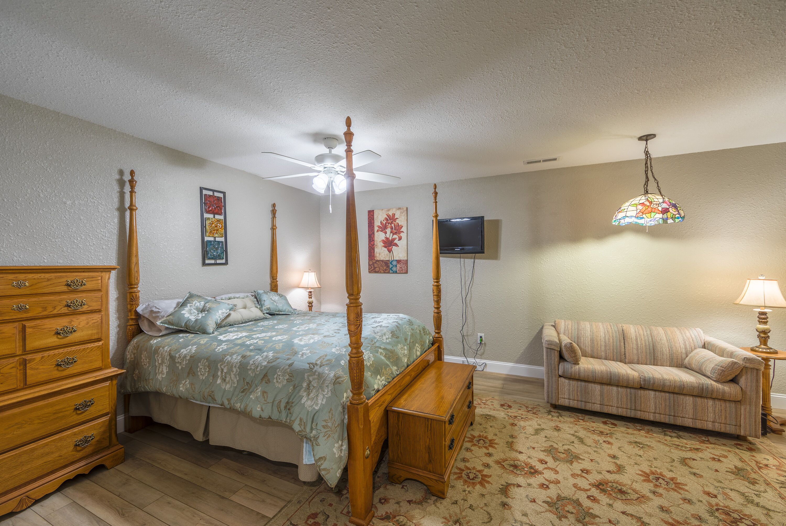 2 bedrooms, free WiFi