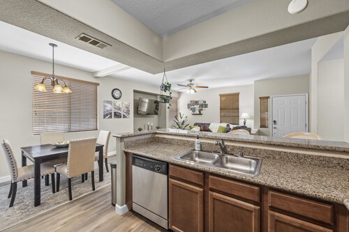 RARE GATED Summerlin Luxury Tuscan 2 Bed / 2 Bath Condo