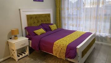 2 Schlafzimmer, Bügeleisen/Bügelbrett, kostenloses WLAN, Bettwäsche