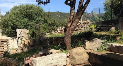 Casa Jeannot 35m2, 2/3 pers, 60m2 enclosed garden, private parking space