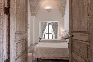 4 Schlafzimmer, Bügeleisen/Bügelbrett, Reisekinderbett, kostenloses WLAN