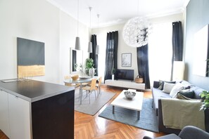Living area - Beautiful Market Flat (Budapest)