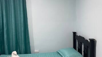 2 bedrooms, free WiFi, bed sheets, wheelchair access