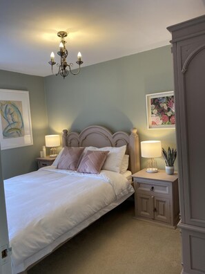 House - Remarkable 3-bed House in Belfast (Belfast)