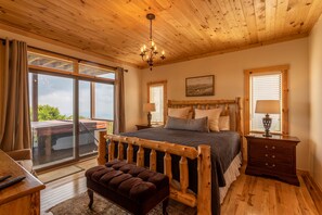 2 soverom, strykejern/-brett, wi-fi og sengetøy