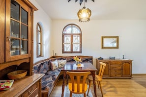 Casa | Cozinha privada | Geladeira, micro-ondas, fogão, cooktop