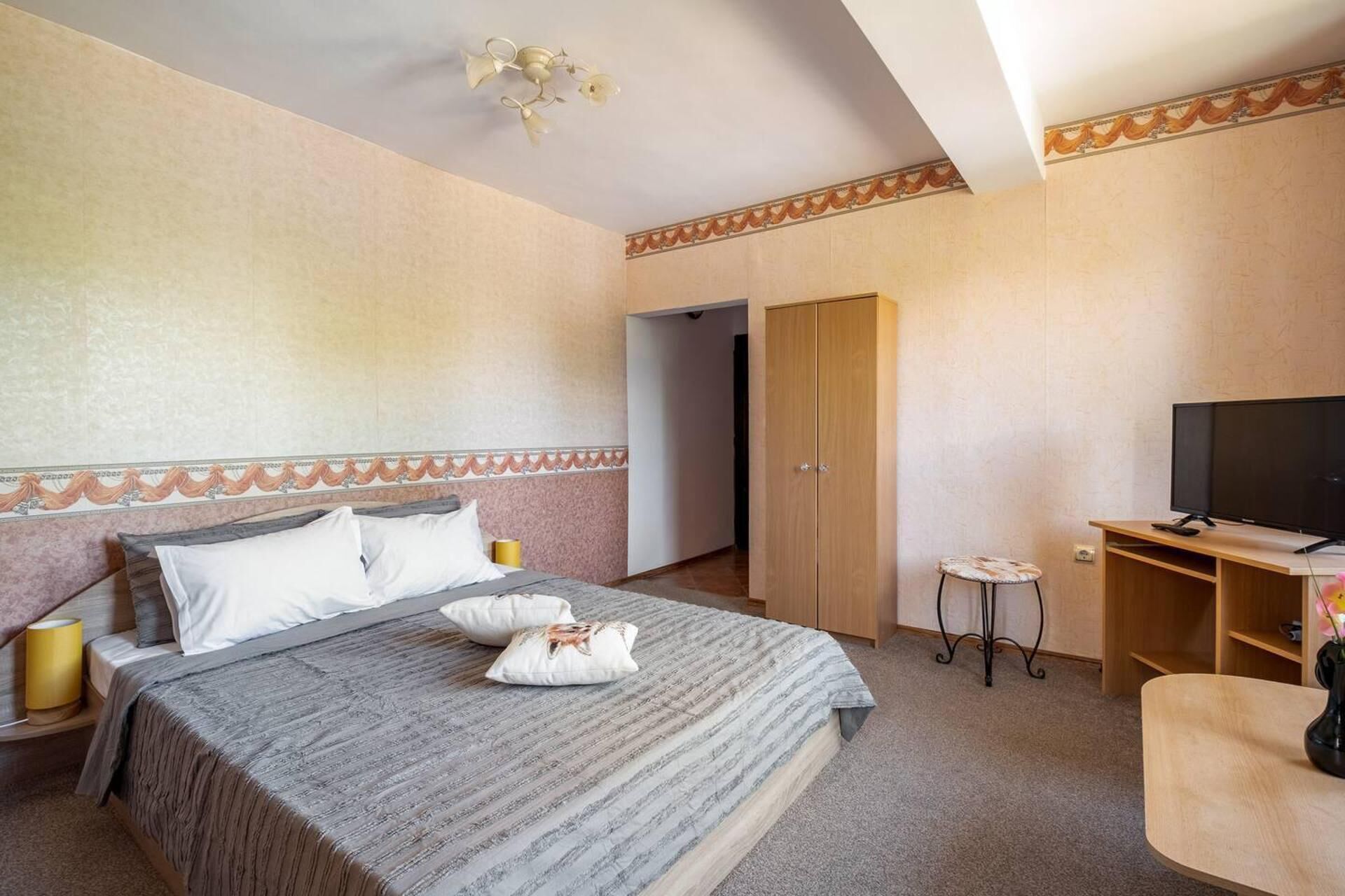 Kamar