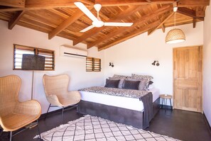 5 soverom, skrivebord, strykejern/-brett og wi-fi (inkludert)