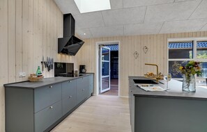 冰箱、炉灶、洗碗机、茶具/咖啡用具