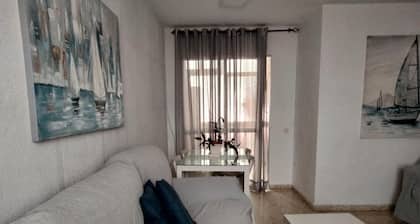 ÂĄA 1 Minuto de la Playa!. Hermoso Piso Ideal Para Buscar Tranquilidad en Familia
