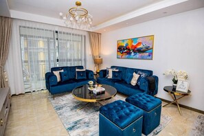 Living room - Modern 3-bed Apartment in the Heart of Nairobi (Nairobi)
