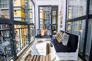 3 bedrooms, free WiFi, bed sheets - Modern 3-bed Apartment in the Heart of Nairobi (Nairobi)