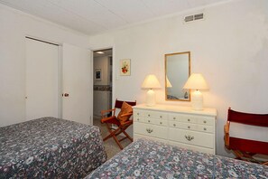 2 Schlafzimmer, Bügeleisen/Bügelbrett, Internetzugang