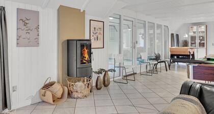 Superbe maison à BlÄvand avec sauna