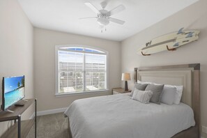 3 chambres, fer et planche à repasser, Wi-Fi gratuit, draps fournis