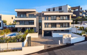 Exterior - Pet friendly apartment in Malinska (Malinska)