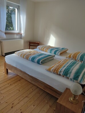 2 bedrooms, iron/ironing board, free WiFi, bed sheets - Recreation in the Middle Rhine Valley (Kestert)