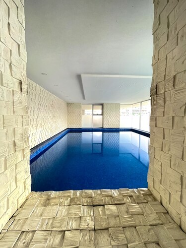 Quo Luxury Apartment