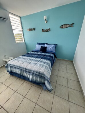 3 chambres, fer et planche à repasser, Wi-Fi, literie fournie