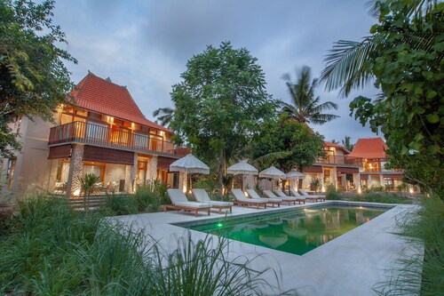 Diamond Beach Villas 1