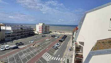 Vue depuis lâhĂ©bergement