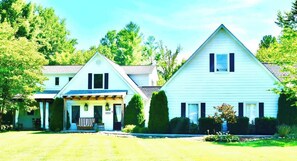 Exterior - Riverfront farmhouse. Walking distance to awesome! (Townsend)