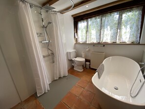 House | Bathroom | Separate tub and shower, deep soaking tub, hair dryer, towels - Brundish, Suffolk Barn, 2 Bed Idyllic 6 Acres (Woodbridge)