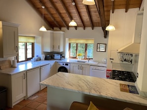 House | Private kitchen