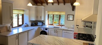 Brundish, Suffolk Barn, 2 Bed Idyllic 6 Acres