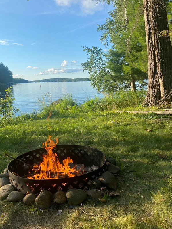 المنطقة المحيطة بالمنشأة